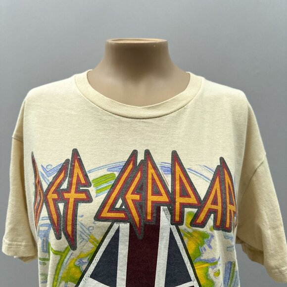Def Leppard Hysteria Boxy Fit Crop Shortsleeve T-Shirt Graphic Tee Cream Women M - Picture 10 of 10